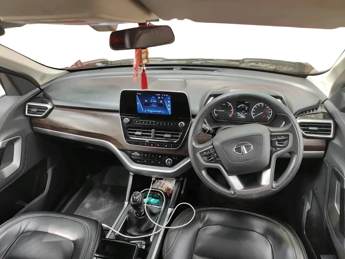 2021 Tata Harrier XT PLUS 2.0L KRYOTEC, Diesel, Manual, 85,000 km, interior