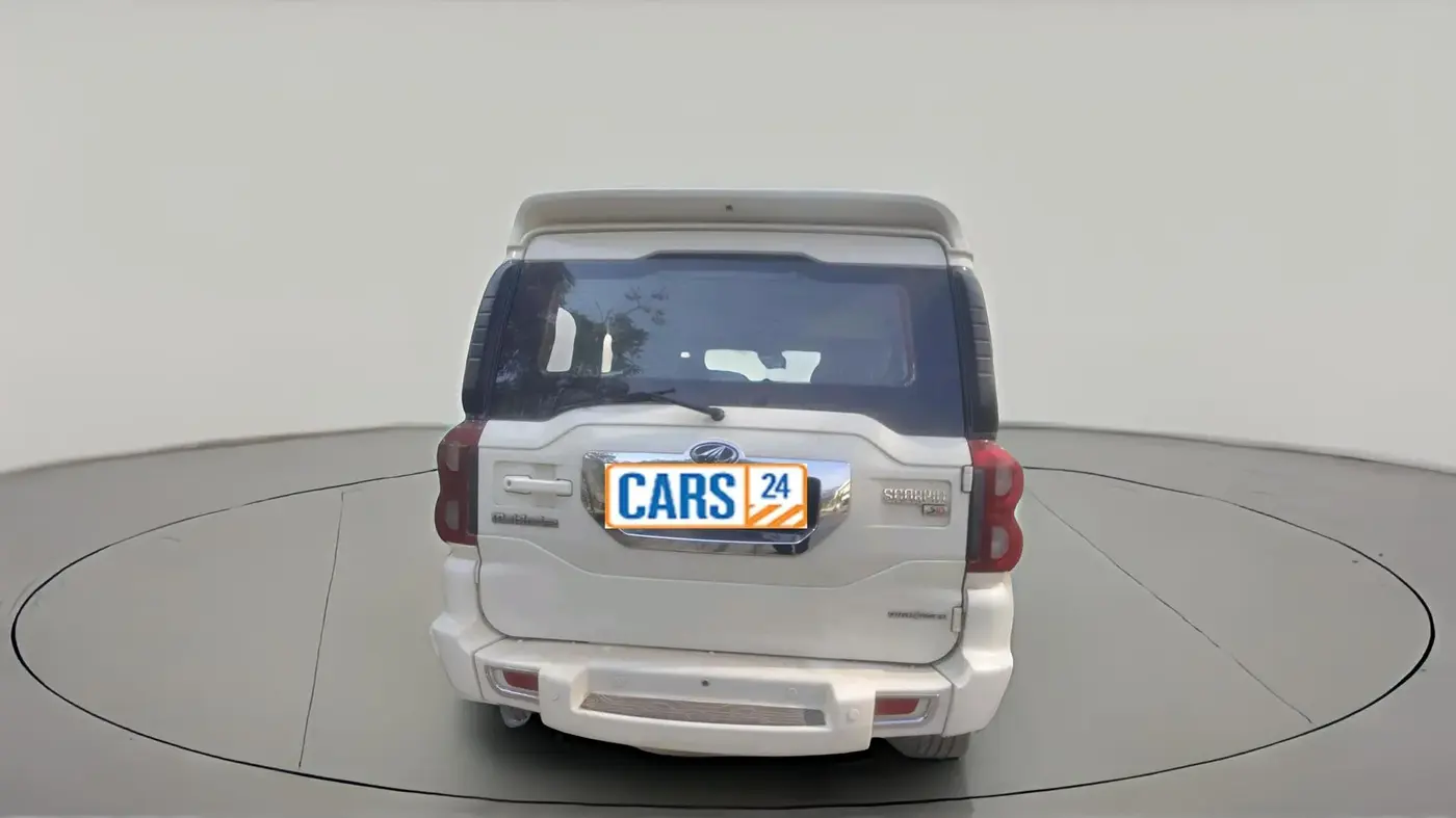 2017 Mahindra Scorpio S10 2WD INTELLI-HYBRID, Diesel, Manual, 94,521 km, exterior