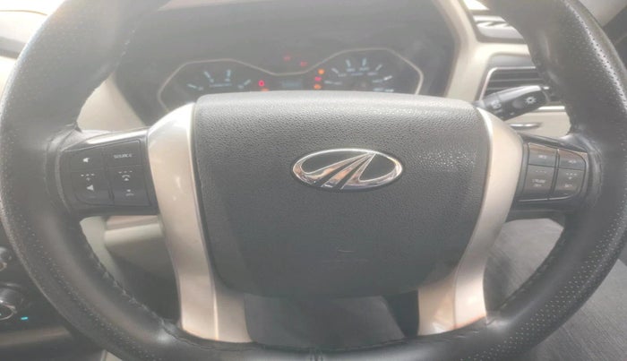 2017 Mahindra Scorpio S10 2WD INTELLI-HYBRID, Diesel, Manual, 92,684 km, interior