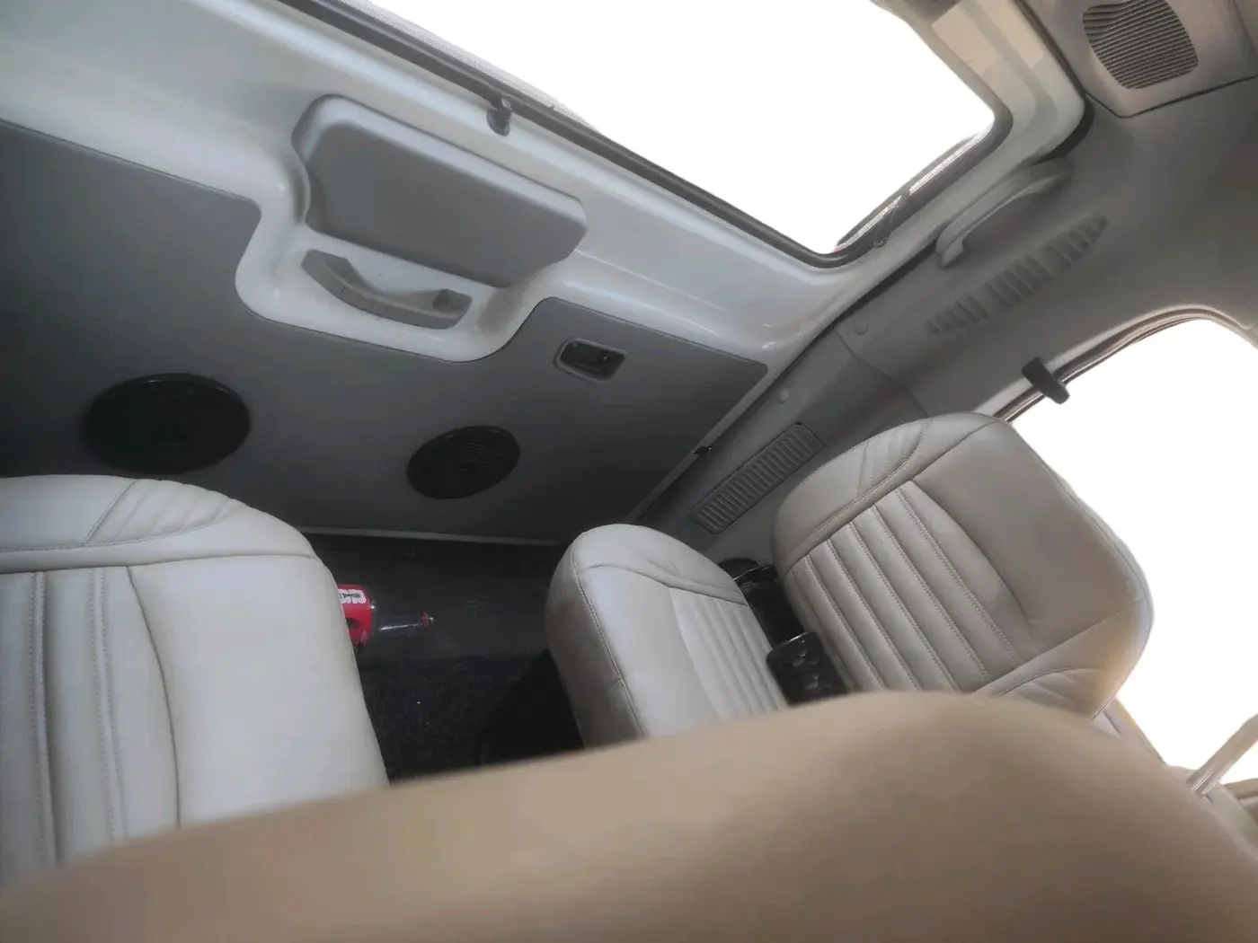2017 Mahindra Scorpio S10 2WD INTELLI-HYBRID, Diesel, Manual, 94,521 km, interior