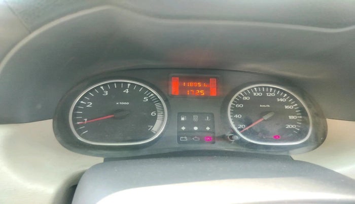 2014 Renault Duster 110 PS RXL DIESEL, Diesel, Manual, 1,18,951 km, interior