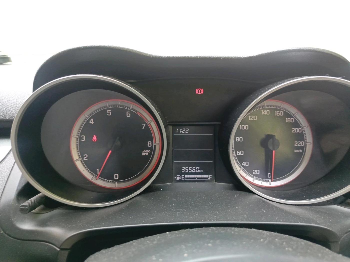 2019 Maruti Swift VXI, Petrol, Manual, 35,560 km, interior