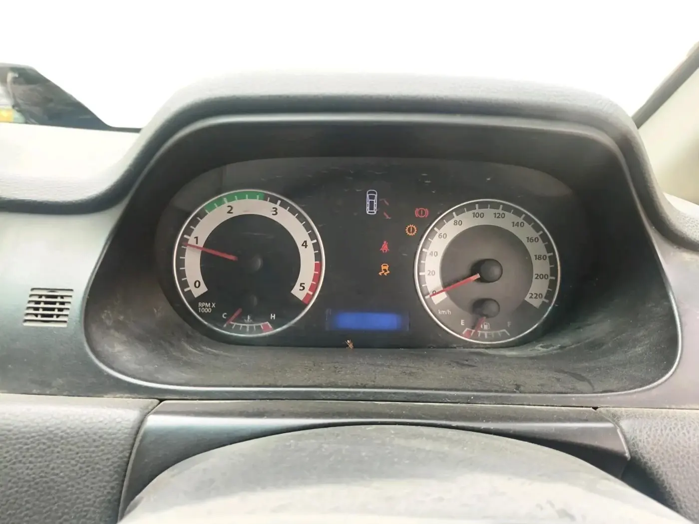 2012 Tata Aria PRIDE 4X4, Diesel, Manual, 1,08,000 km, interior
