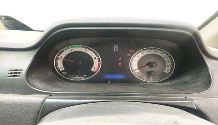 2012 Tata Aria PRIDE 4X4, Diesel, Manual, 1,08,000 km, interior