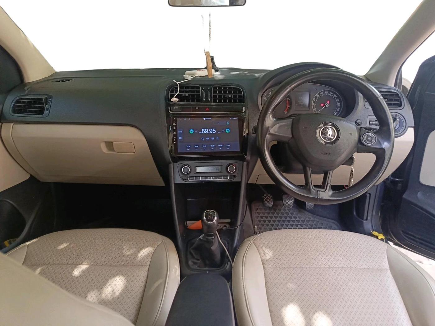 2021 Skoda Rapid ACTIVE 1.0 TSI, Petrol, Manual, 2,00,712 km, interior