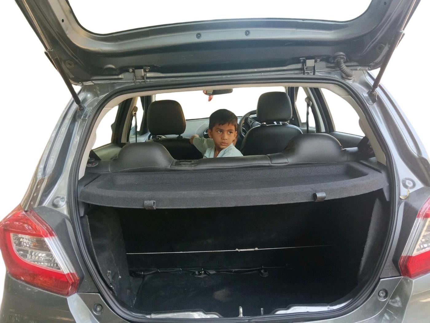 2024 Tata Tiago XTA PETROL, Petrol, Automatic, 29,003 km, exterior