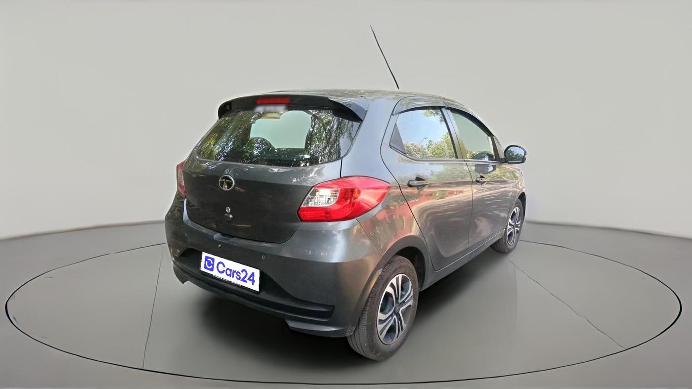2024 Tata Tiago XTA PETROL, Petrol, Automatic, 29,003 km, exterior