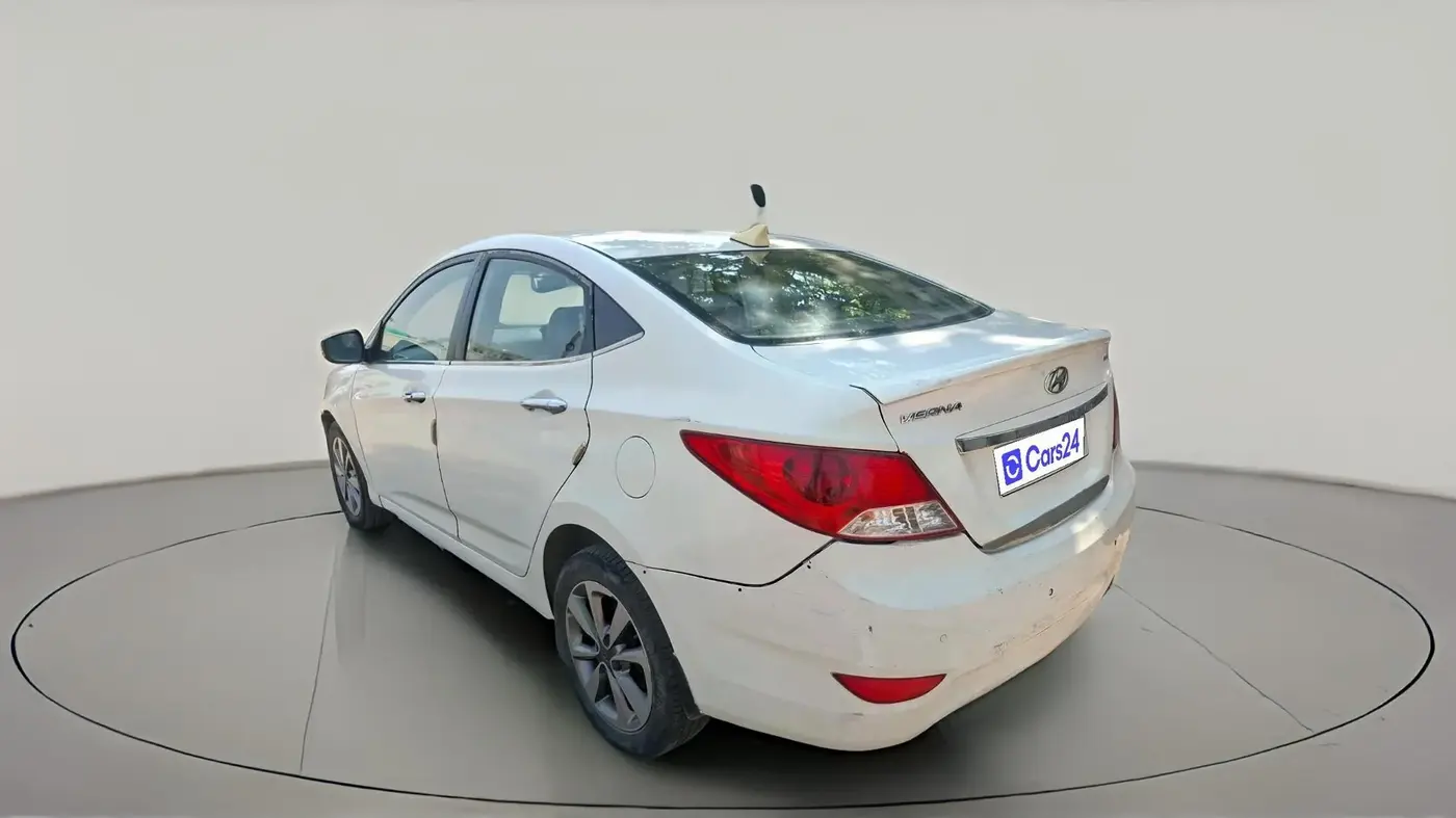 2013 Hyundai Verna FLUIDIC 1.6 CRDI SX AT, Diesel, Automatic, 1,66,551 km, exterior