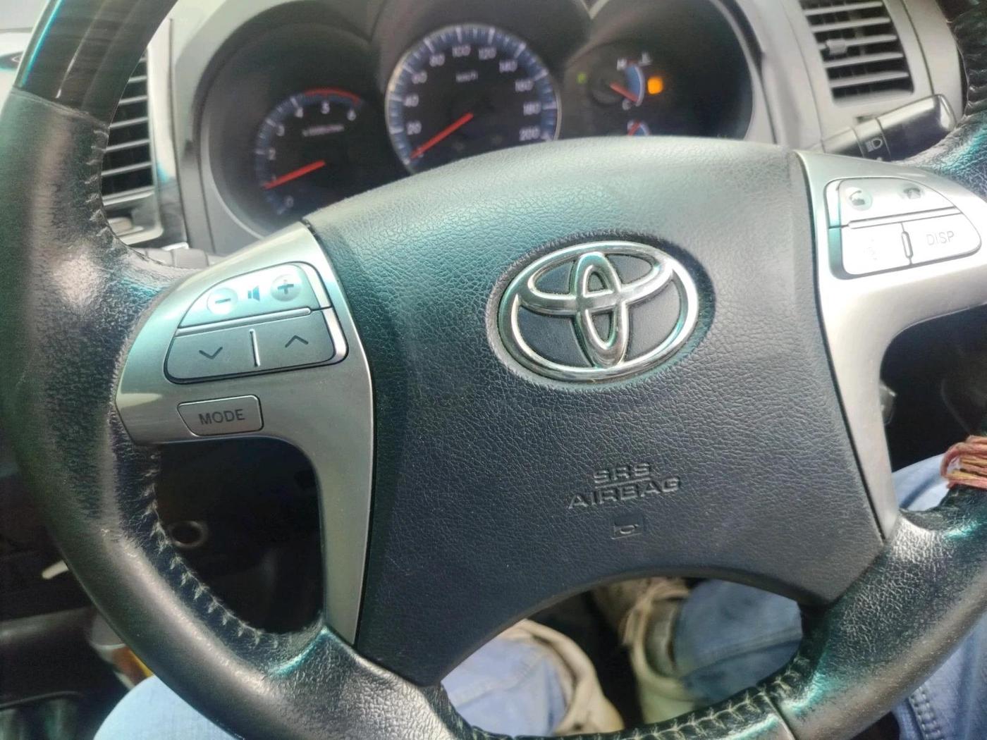 2015 Toyota Fortuner 3.0 4X4 AT, Diesel, Automatic, 1,22,416 km, interior