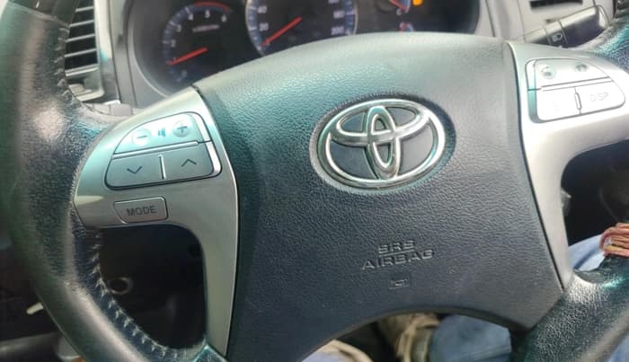 2015 Toyota Fortuner 3.0 4X4 AT, Diesel, Automatic, 1,22,416 km, interior