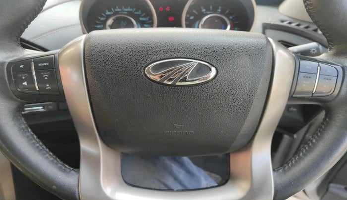 2021 Mahindra XUV500 W11, Diesel, Manual, 47,420 km, interior