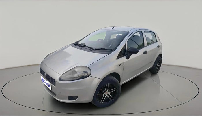 2013 Fiat Grand Punto ACTIVE 1.3, Diesel, Manual, 1,17,459 km, exterior