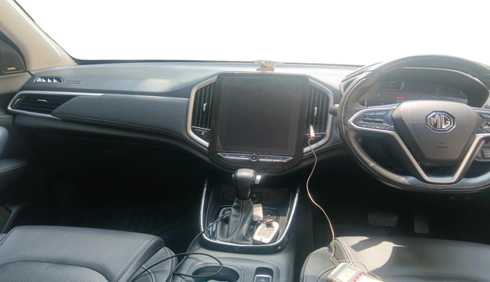 2020 MG HECTOR SHARP 1.5 DCT PETROL, Petrol, Automatic, 56,218 km, interior