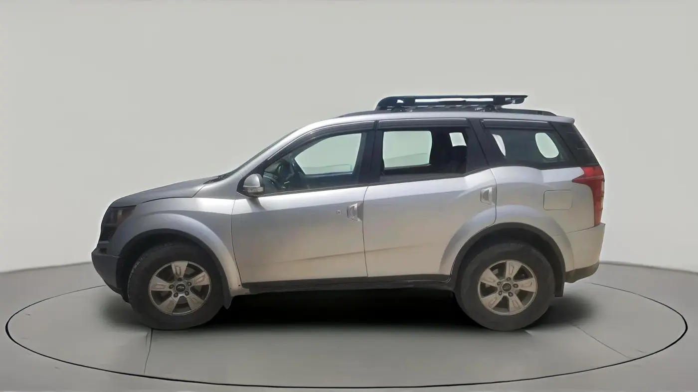 2012 Mahindra XUV500 W8, Diesel, Manual, 1,17,543 km, exterior