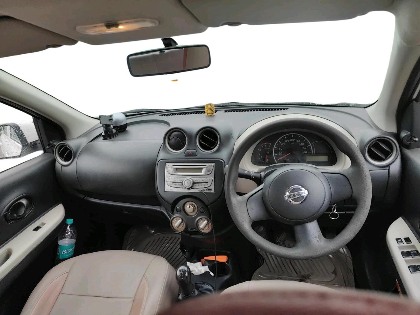 2013 Nissan Micra XV PETROL, Petrol, Manual, 1,07,073 km, interior