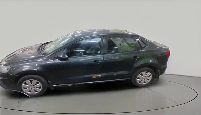 2016 Volkswagen Ameo TRENDLINE 1.2L, Petrol, Manual, 88,452 km, exterior