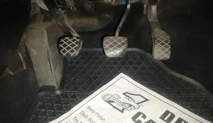 2016 Volkswagen Ameo TRENDLINE 1.2L, Petrol, Manual, 88,452 km, interior