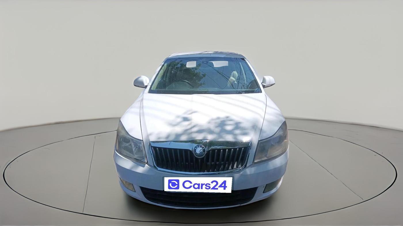 2012 Skoda Laura AMBIENTE 2.0 TDI CR MT, Diesel, Manual, 2,88,380 km, exterior