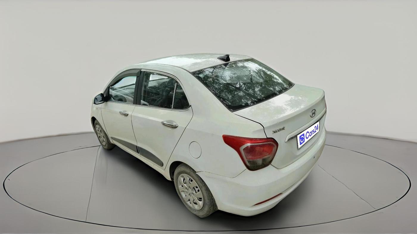 2016 Hyundai Xcent BASE 1.2, CNG, Manual, 1,19,764 km, exterior