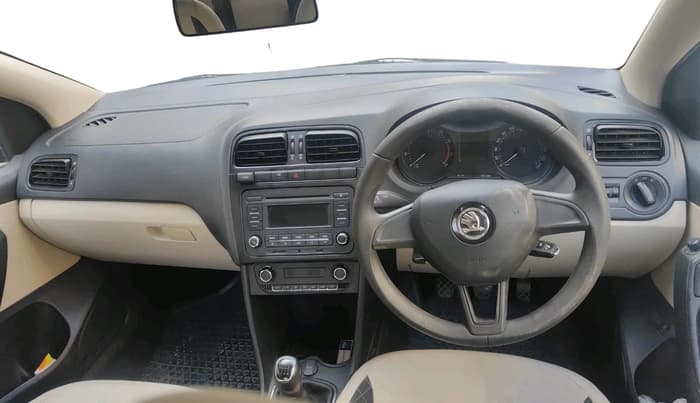 2020 Skoda Rapid ACTIVE 1.0 TSI, Petrol, Manual, 57,605 km, interior
