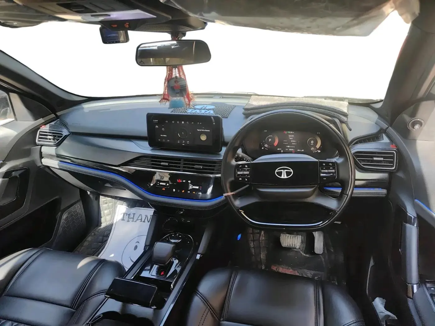 2024 Tata Harrier PURE PLUS S DARK EDITION AT, Diesel, Automatic, 23,223 km, interior