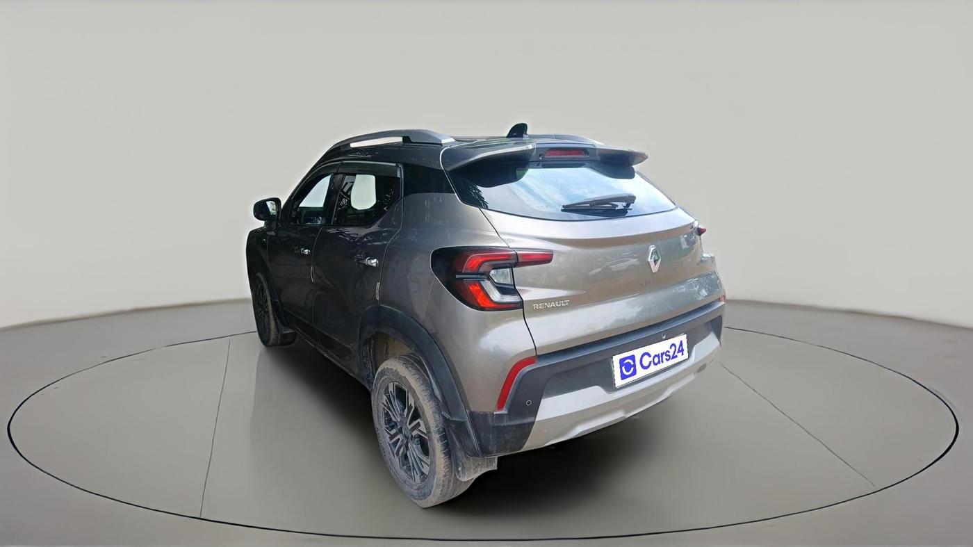 2021 Renault Kiger RXZ MT, Petrol, Manual, 1,18,701 km, exterior