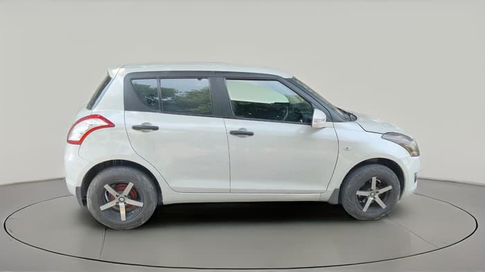 2013 Maruti Swift LDI, Diesel, Manual, 82,700 km, exterior