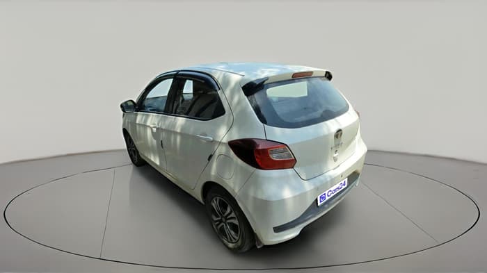 2024 Tata Tiago XTA PETROL, Petrol, Automatic, 15,515 km, exterior