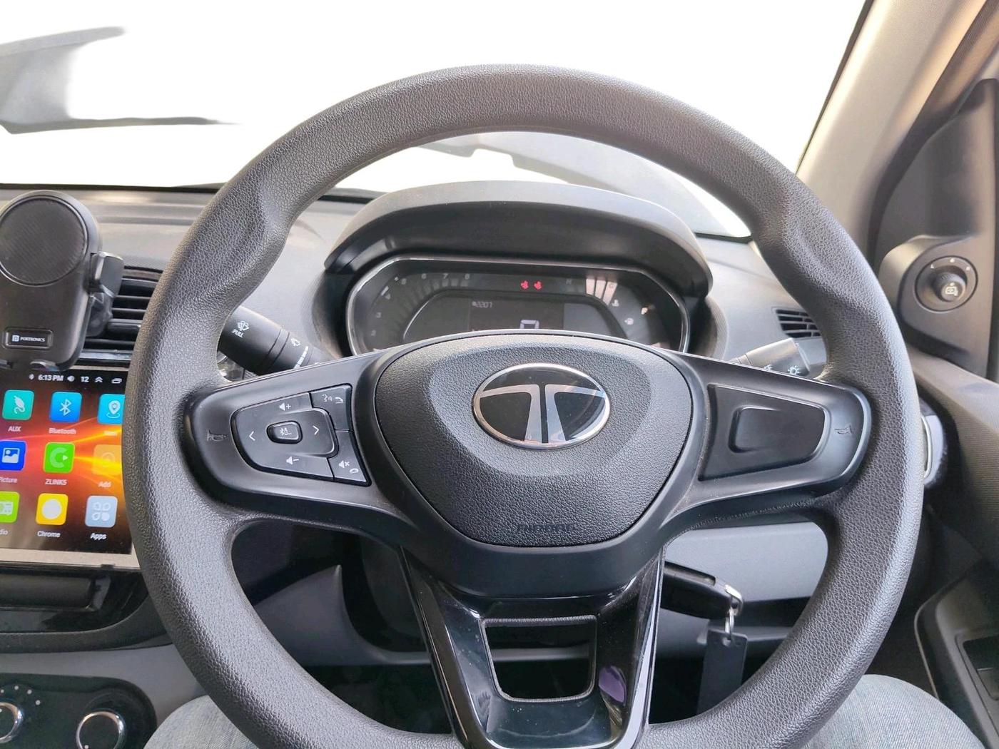 2024 Tata Tiago XTA PETROL, Petrol, Automatic, 15,515 km, interior
