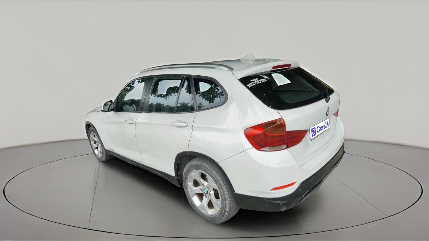 2013 BMW X1 SDRIVE 20D, Diesel, Automatic, 1,21,577 km, exterior