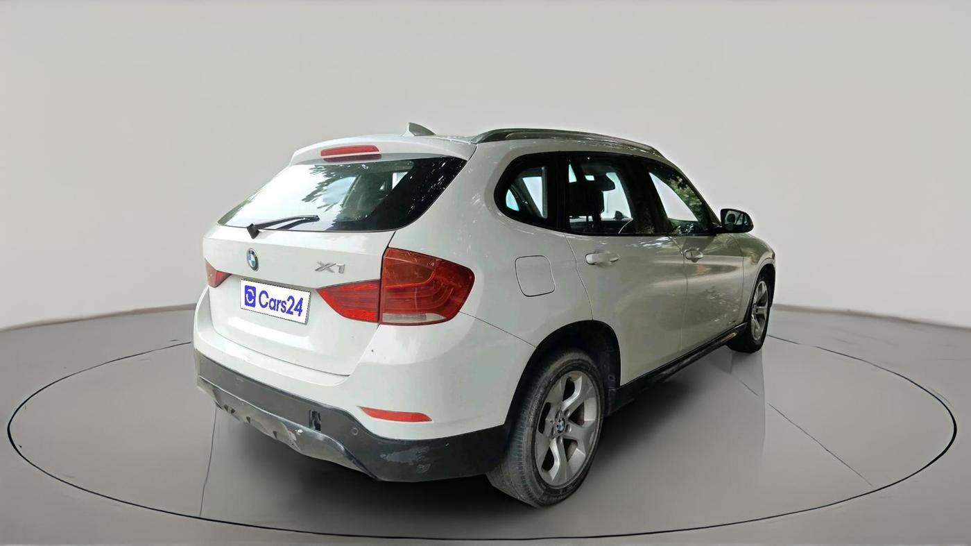 2013 BMW X1 SDRIVE 20D, Diesel, Automatic, 1,21,577 km, exterior