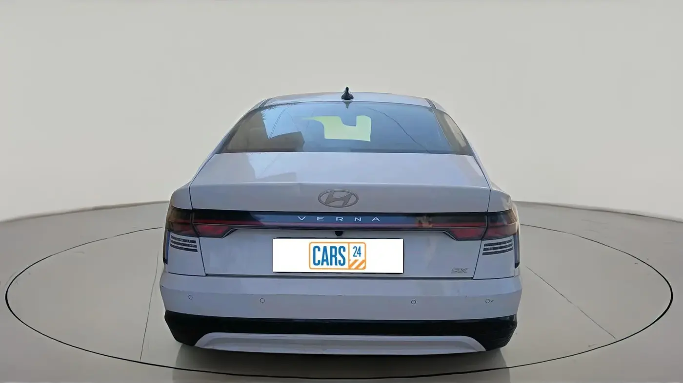 2024 Hyundai Verna SX 1.5 l MPI, Petrol, Manual, 1,00,000 km, exterior