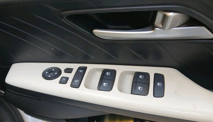 2024 Hyundai Verna SX 1.5 l MPI, Petrol, Manual, 24,977 km, interior