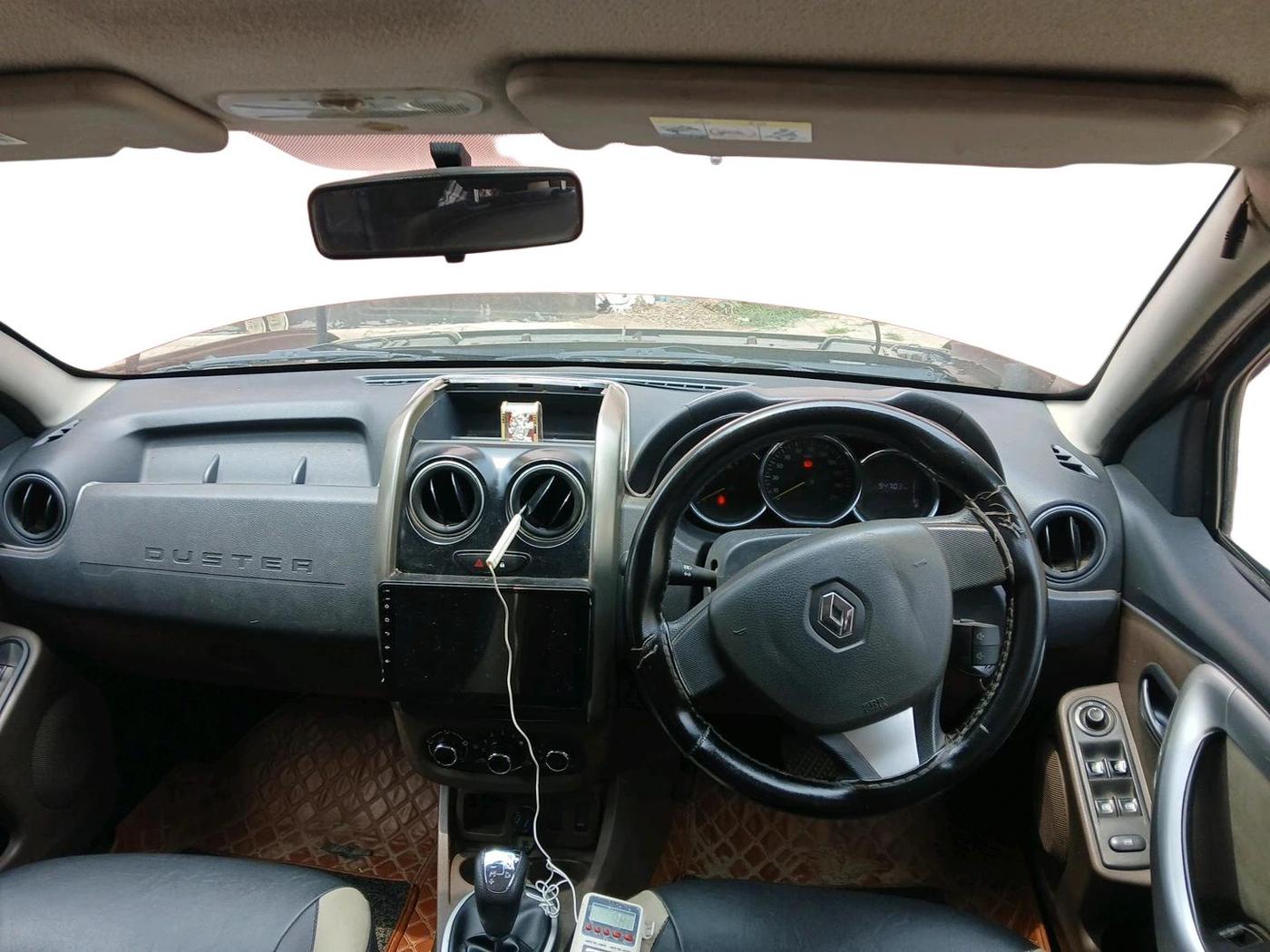 2016 Renault Duster 110 PS RXS 4X2 AMT DIESEL, Diesel, Automatic, 94,703 km, interior