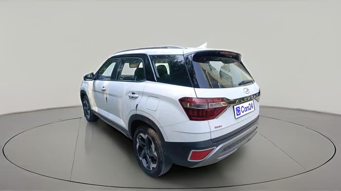 2024 Hyundai ALCAZAR PLATINUM 1.5 TURBO PETROL MT 7STR, Petrol, Manual, 16,840 km, exterior