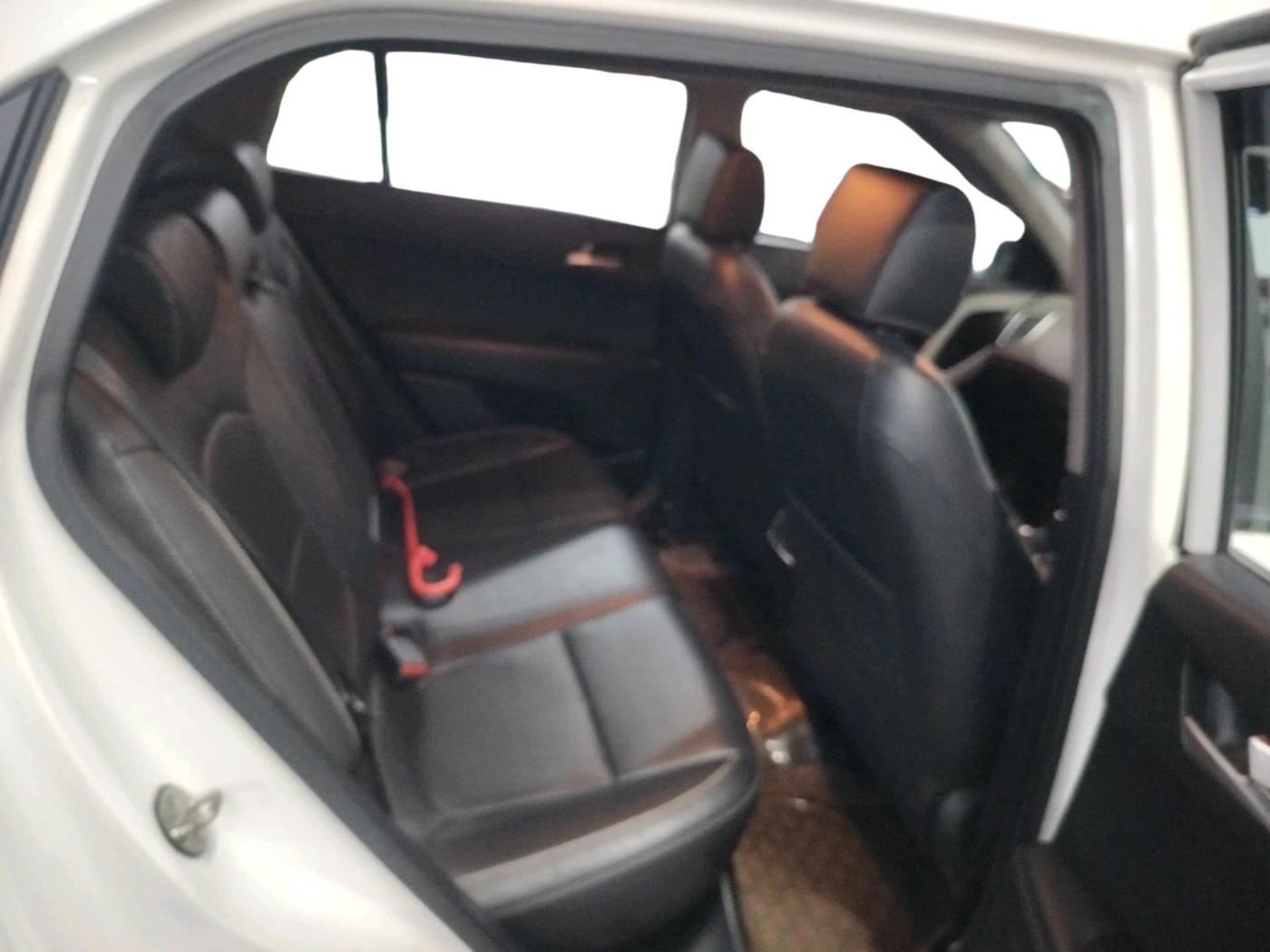 2019 Hyundai Creta SX (O) EXECUTIVE 1.6 PETROL, Petrol, Manual, 31,398 km, interior