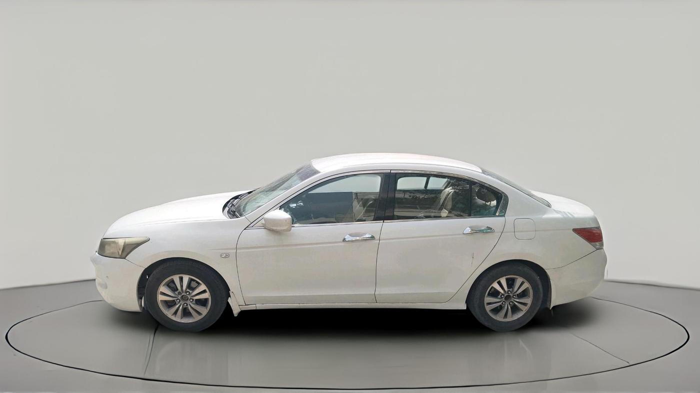 2009 Honda Accord 2.4L I-VTEC MT, Petrol, Manual, 1,19,549 km, exterior