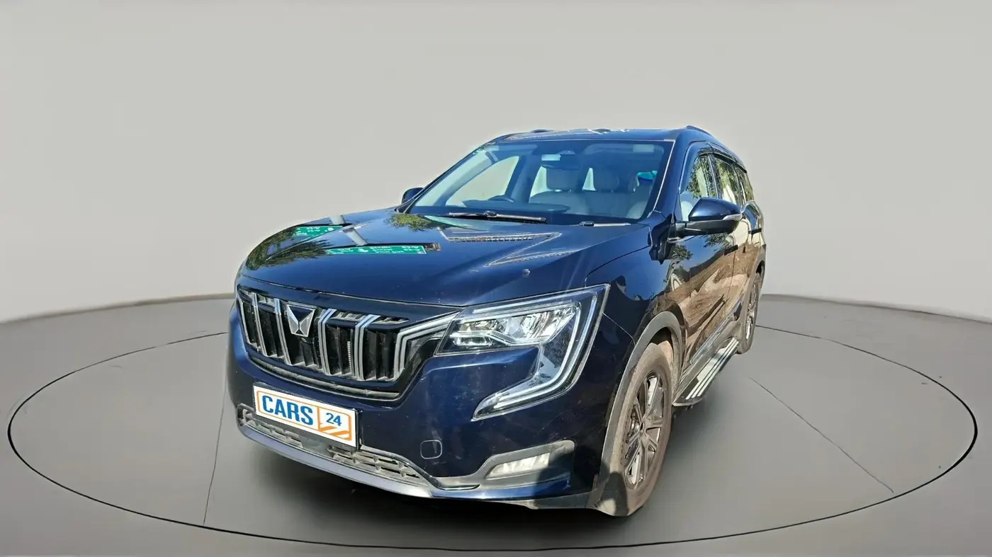 2021 Mahindra XUV700 AX 7 LUXURY P AT 7 STR, Petrol, Automatic, 1,08,500 km, exterior