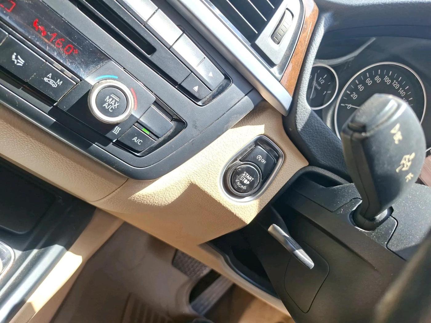 2015 BMW 3 Series 320D PRESTIGE, Diesel, Automatic, 95,179 km, interior
