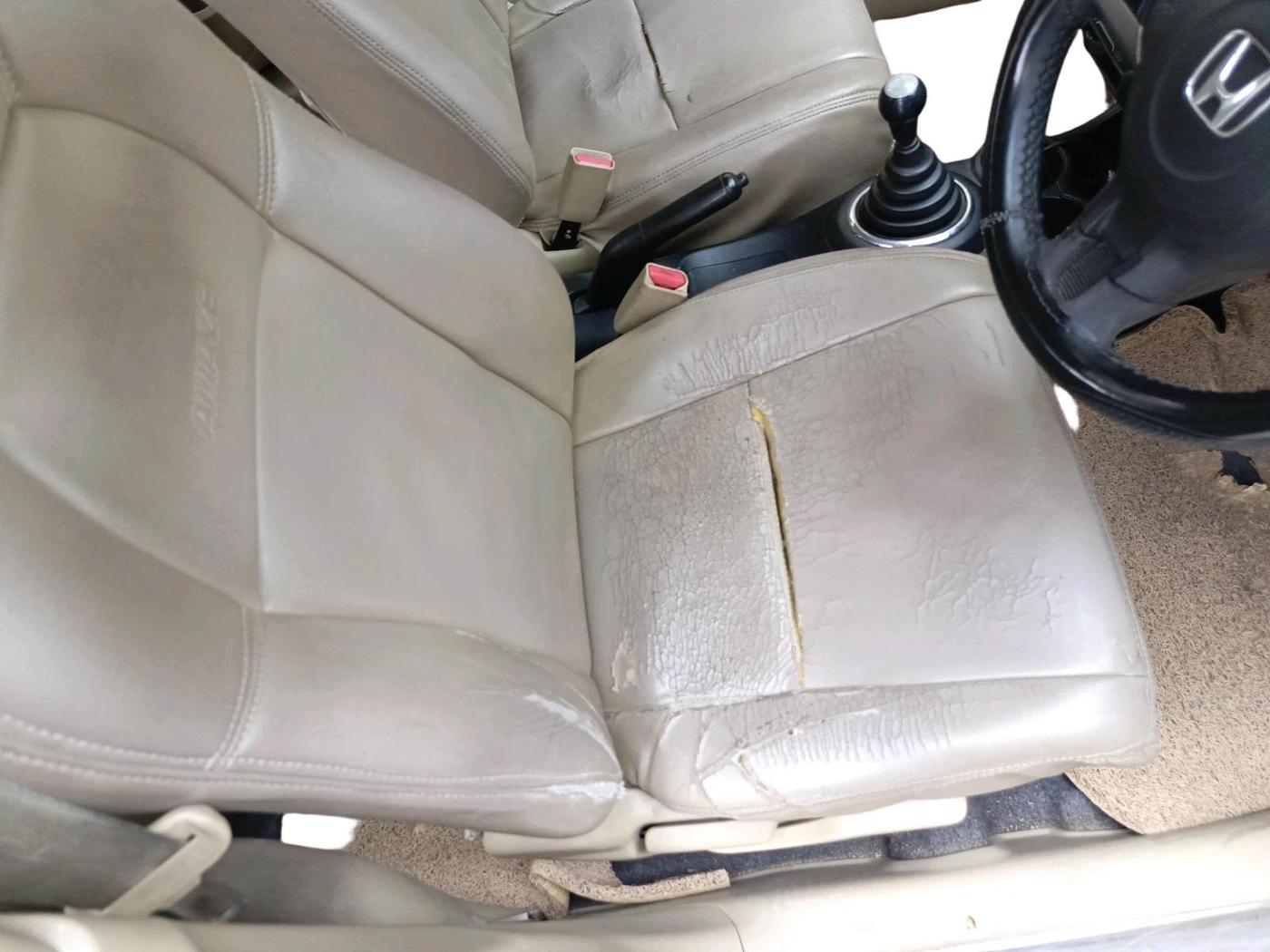 2013 Honda Amaze 1.5L I-DTEC S, Diesel, Manual, 1,54,872 km, interior