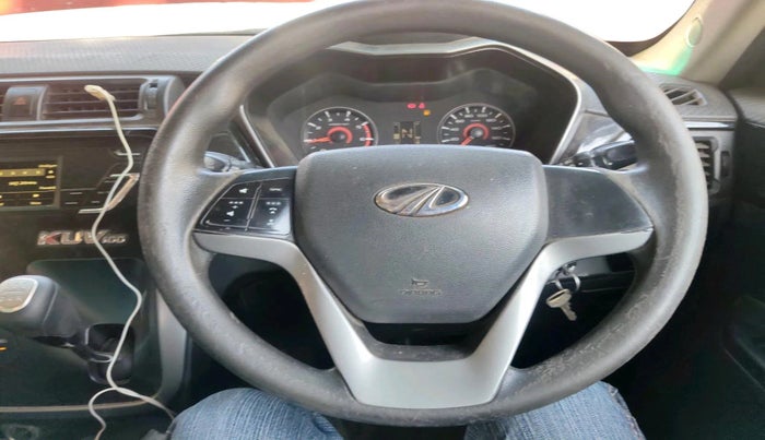 2017 Mahindra Kuv100 K8 D 6 STR, Diesel, Manual, 1,29,038 km, interior