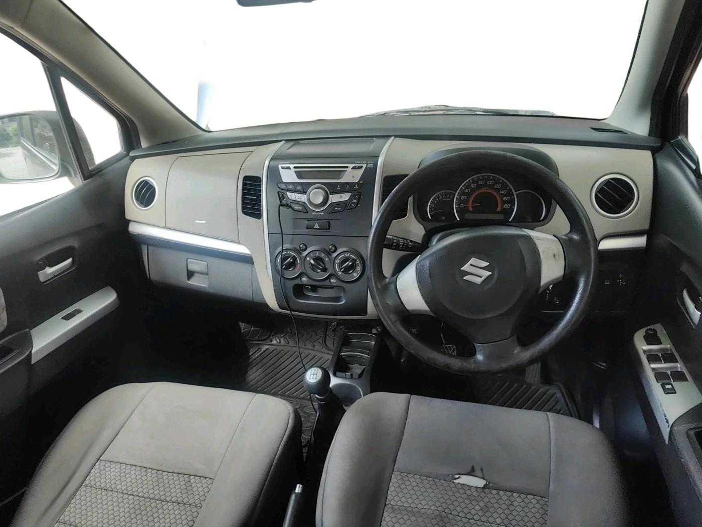 2014 Maruti Wagon R 1.0 VXI, Petrol, Manual, 73,044 km, interior