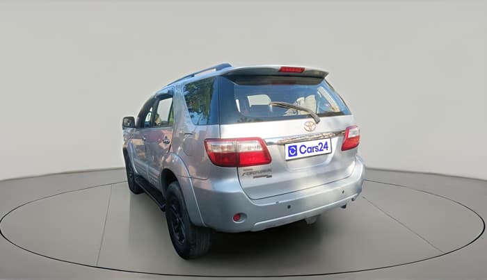 2011 Toyota Fortuner 3.0 4X4 MT, Diesel, Manual, 1,16,241 km, exterior