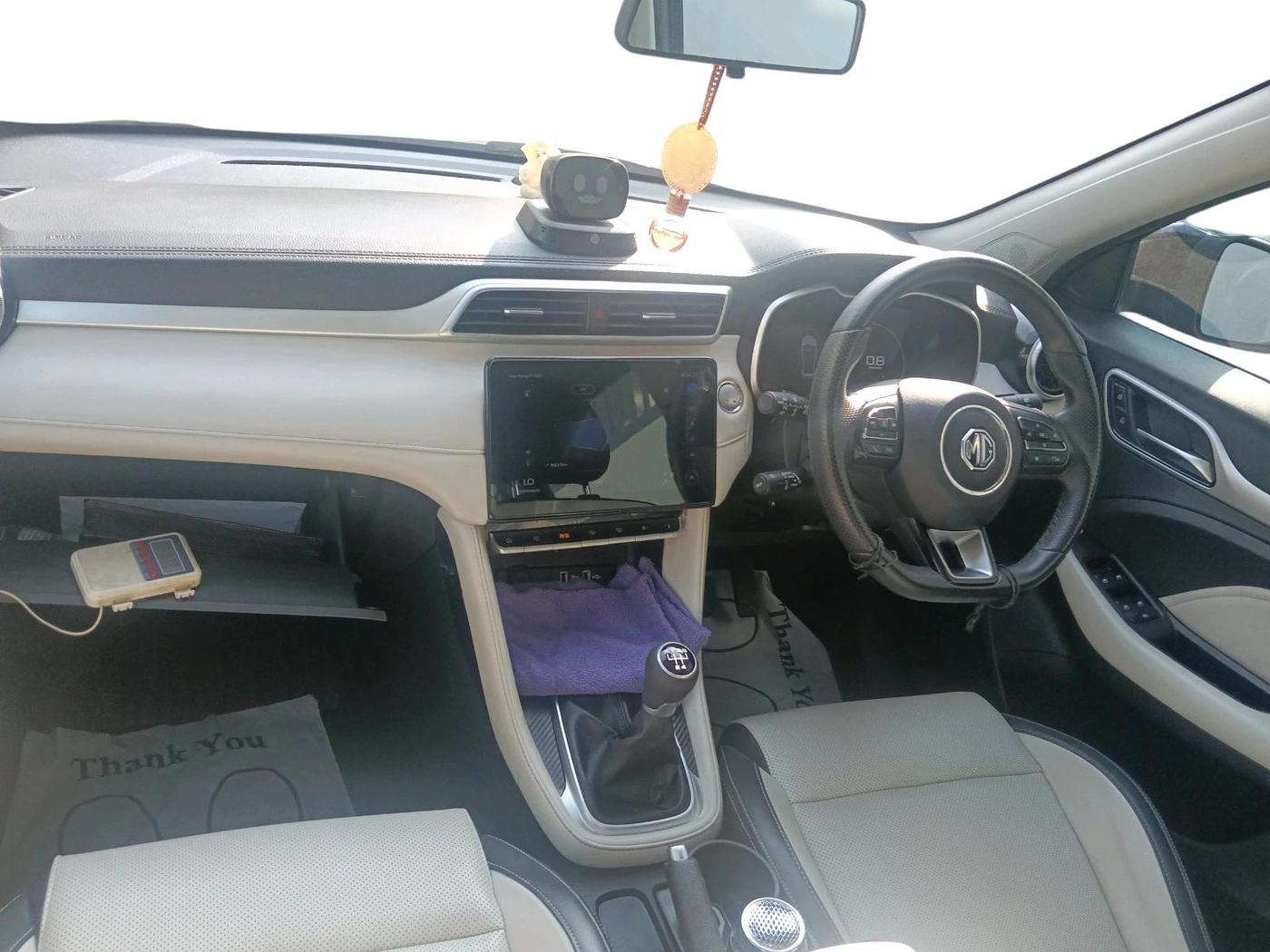 2022 MG ASTOR SHARP EX 1.5 MT, Petrol, Manual, 27,507 km, interior