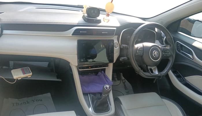 2022 MG ASTOR SHARP EX 1.5 MT, Petrol, Manual, 27,507 km, interior