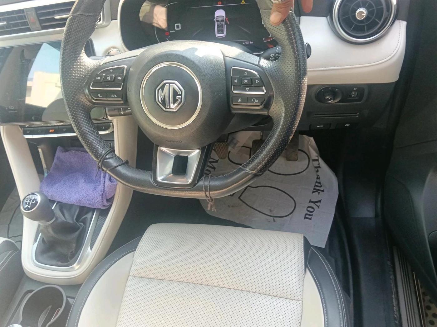 2022 MG ASTOR SHARP EX 1.5 MT, Petrol, Manual, 27,507 km, interior