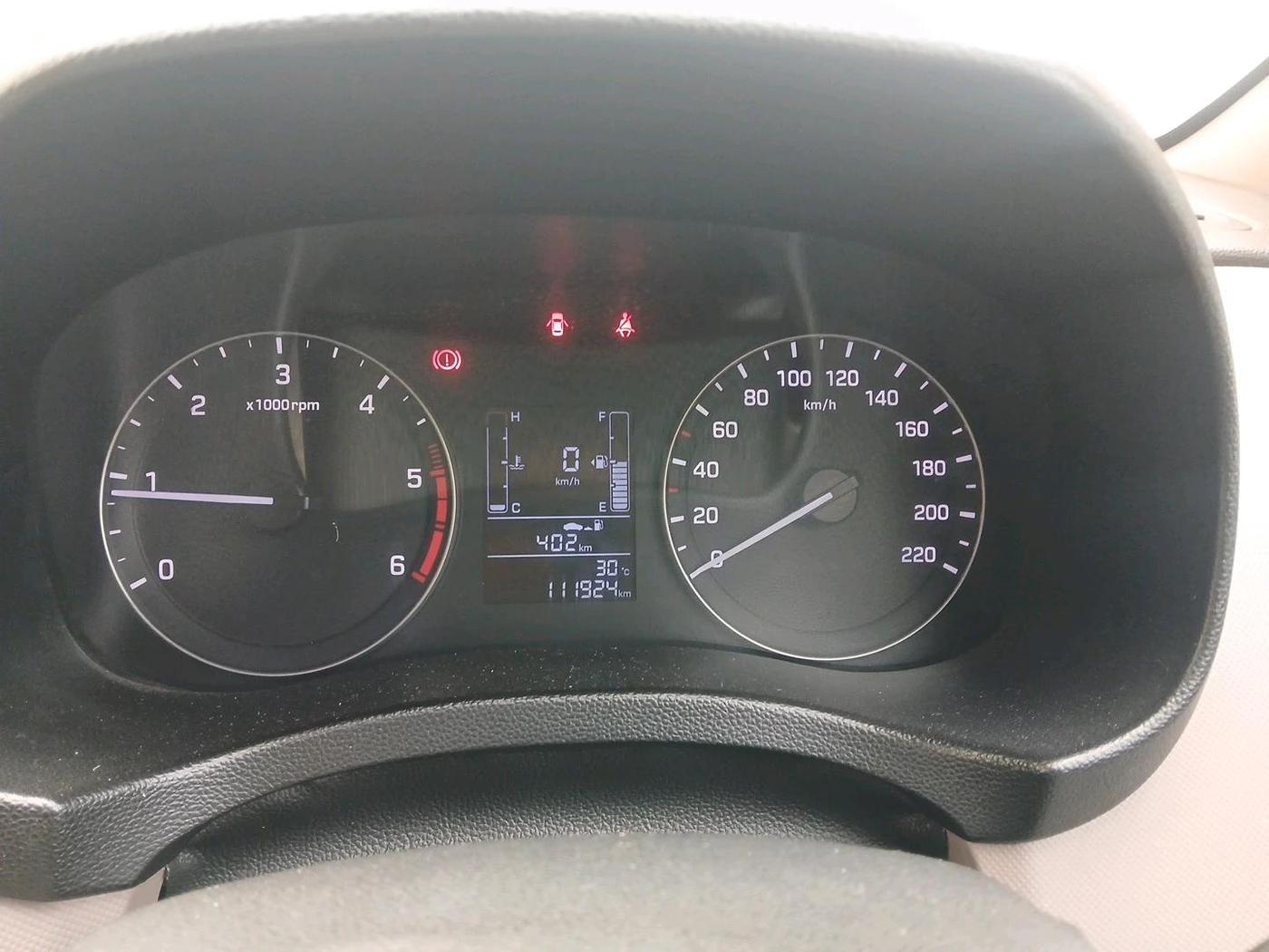 2018 Hyundai Creta E PLUS 1.4 DIESEL, Diesel, Manual, 1,11,924 km, interior