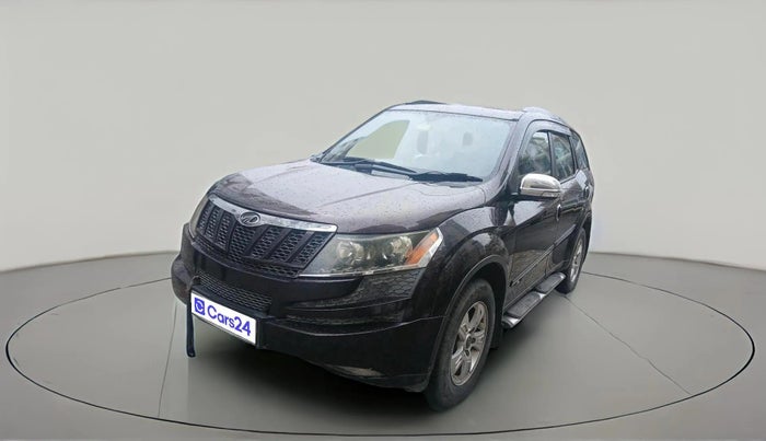 2014 Mahindra XUV500 W8, Diesel, Manual, 1,40,764 km, exterior