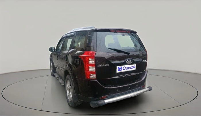 2014 Mahindra XUV500 W8, Diesel, Manual, 1,40,764 km, exterior