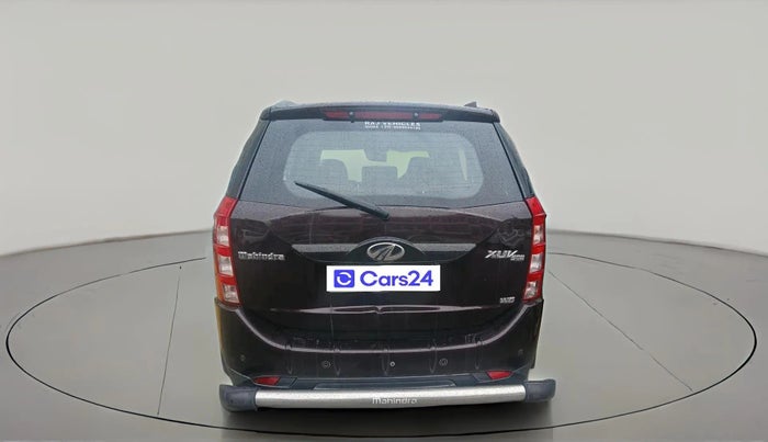 2014 Mahindra XUV500 W8, Diesel, Manual, 1,40,764 km, exterior